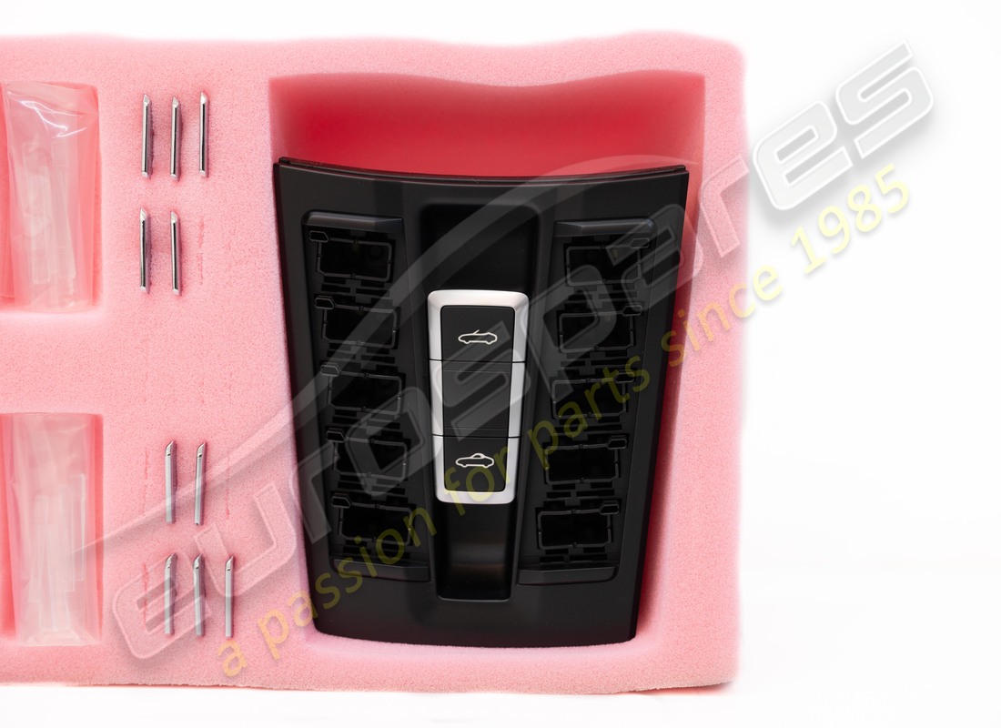 NEU PORSCHE MATTSCHWARZ/HOCHGLANZCHROM. TEILENUMMER 99161396107DML (2) neu porsche mattschwarz/hochglanzchrom. teilenummer 99161396107dml (2)