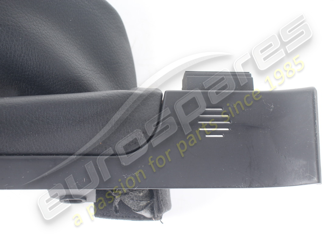 GEBRAUCHTE MASERATI ABDECKUNG FÜR LENKSTANGE. TEILENUMMER 69992300 (3) gebrauchte maserati abdeckung für lenkstange. teilenummer 69992300 (3)