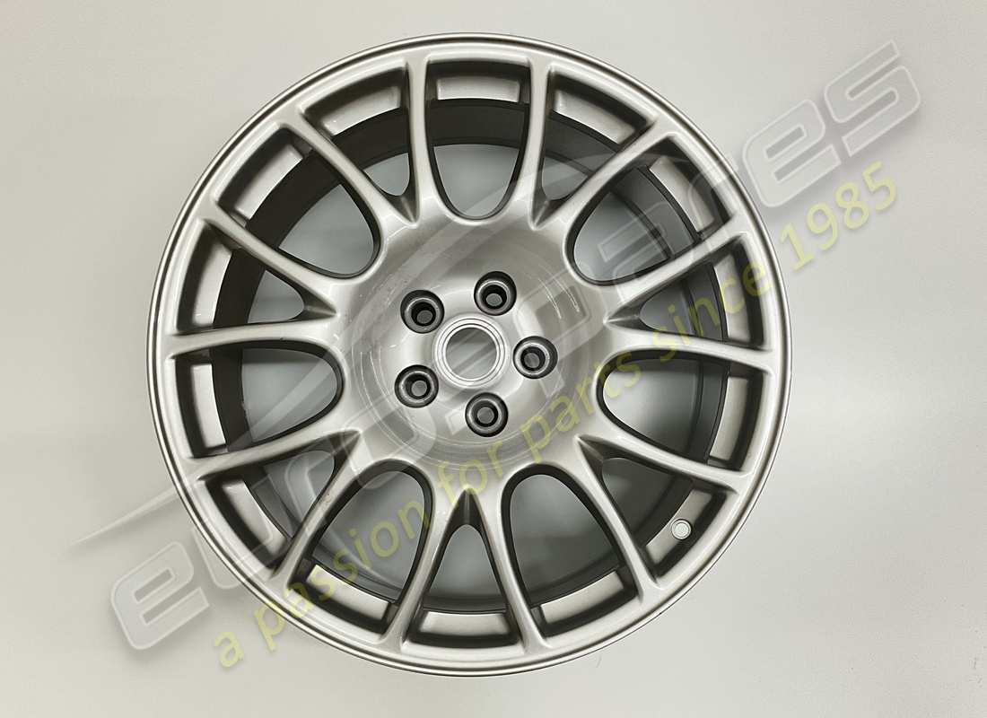 NEUE Ferrari HINTERRADFELGE . TEILENUMMER 239654 (1)