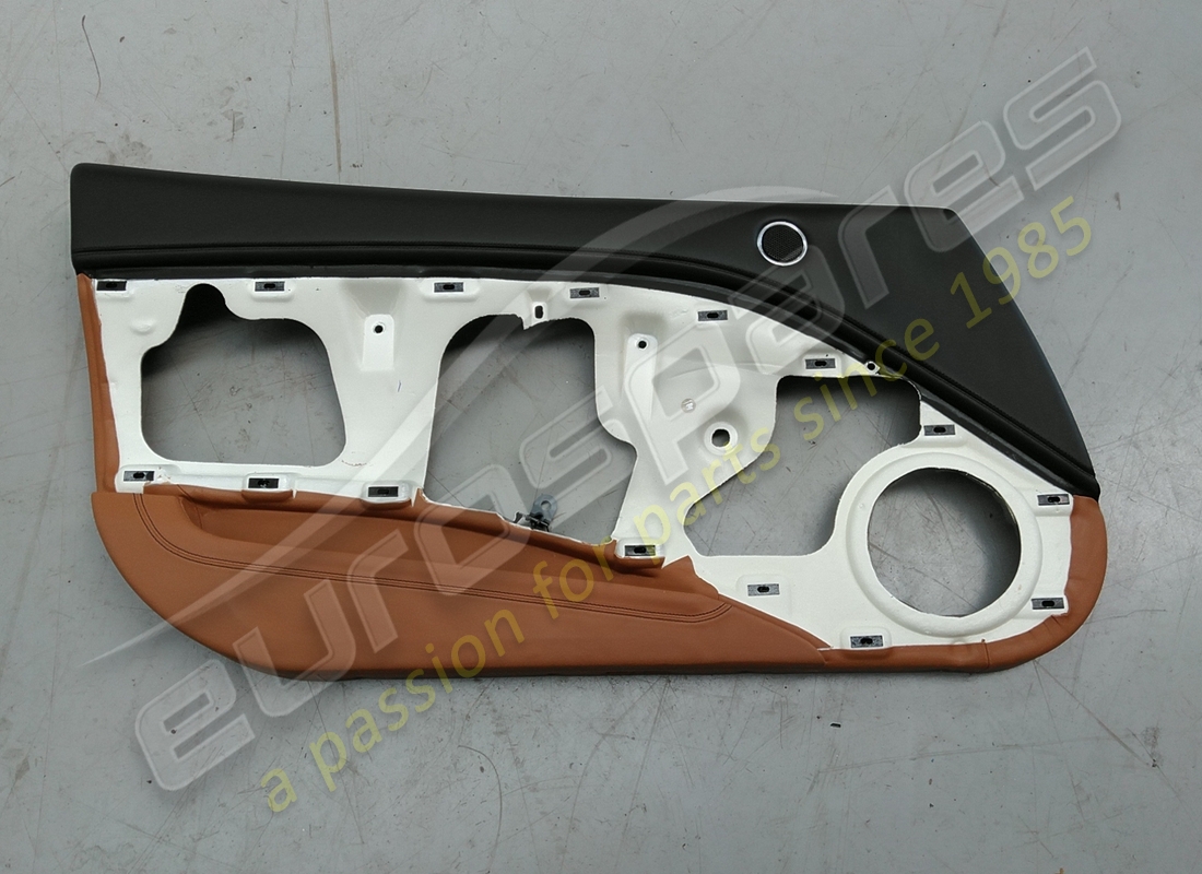 GEBRAUCHT Ferrari TÜRVERKLEIDUNG LINKS. TEILENUMMER 86453500 (1)