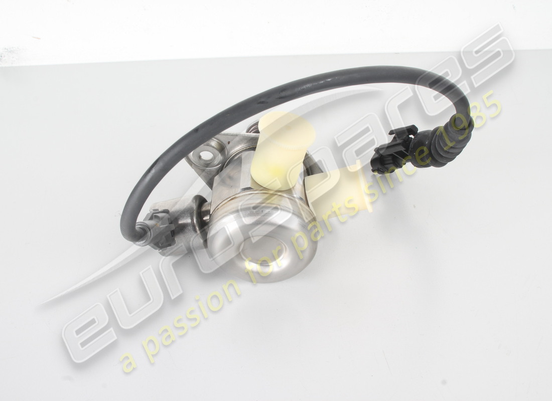 neue ferrari rh-kraftstoffpumpe. teilenummer 290031 (2)