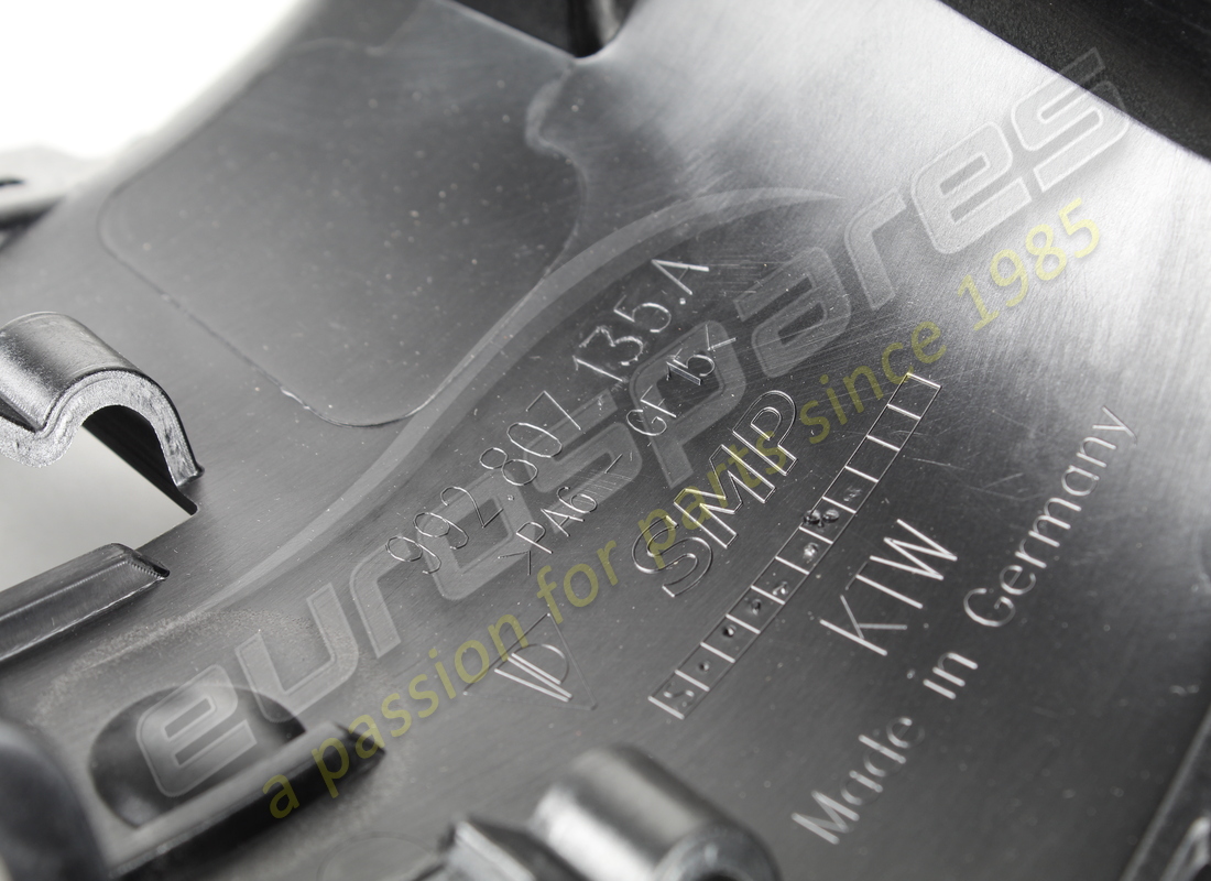 neue porsche-halterung. teilenummer 992807135a (6)