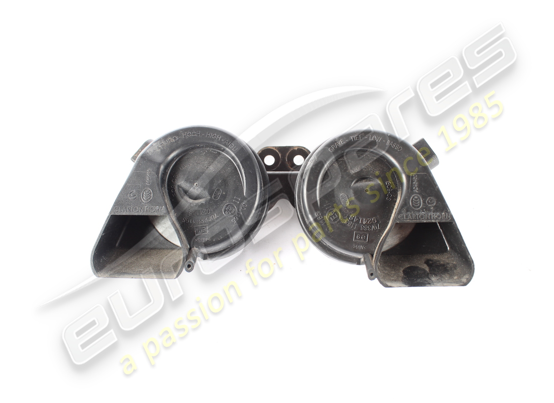 GEBRAUCHT Lamborghini FANFARE MIT HALTERUNG . TEILENUMMER 400951206E (1)