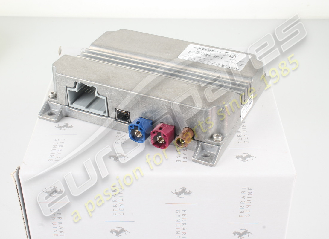 neu ferrari parkkamera-ecu. teilenummer 303628 (1)