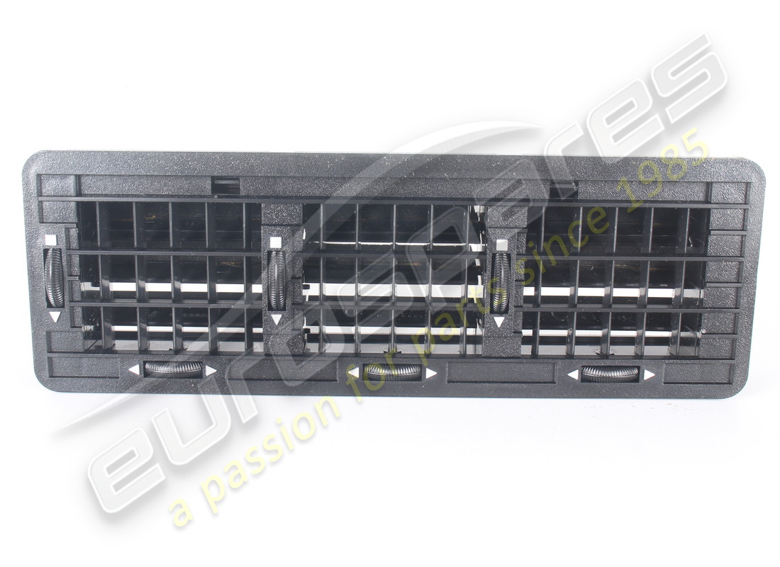 neue ferrari mittlere lüftungslüftung für das armaturenbrett. teilenummer 60657100 (1)