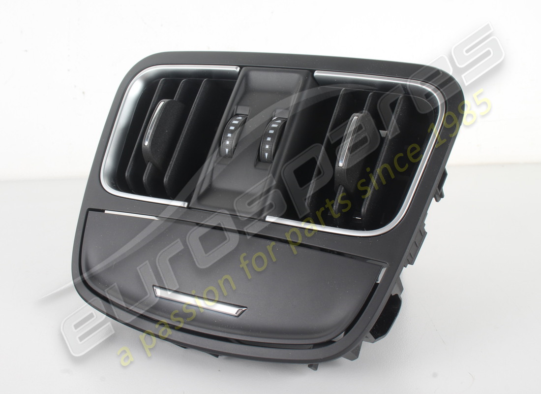 neu maserati hintere luftdüse. teilenummer 670149418 (1)