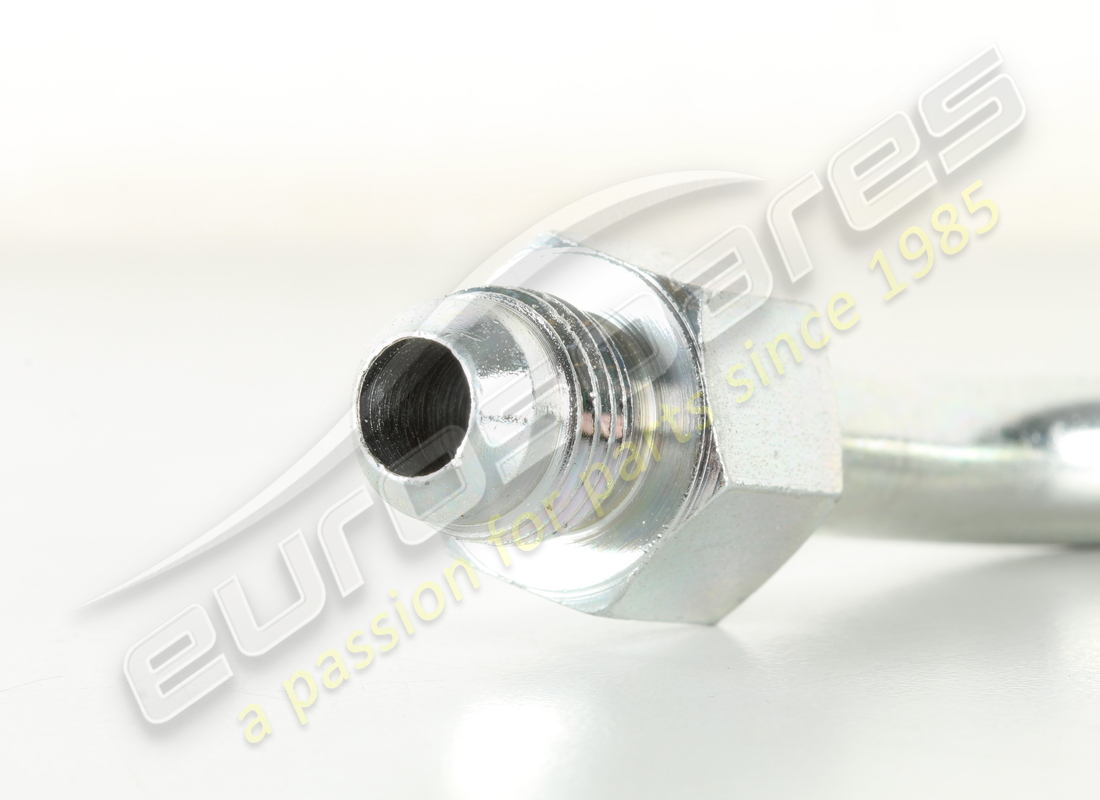 NEUE LAMBORGHINI VERBINDUNG VOM FLEXIBLEN SCHLAUCH ZUR PUMPE. TEILENUMMER 400422843 (2) neue lamborghini verbindung vom flexiblen schlauch zur pumpe. teilenummer 400422843 (2)