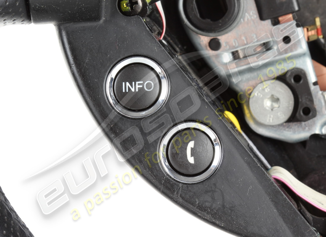 gebrauchtes maserati lenkrad schwarz. teilenummer 27328000 (7)