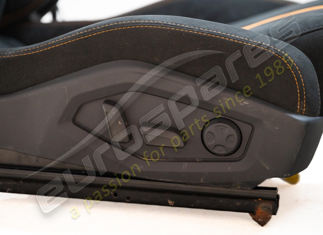 gebraucht lamborghini paar komfort sitze. teilenummer 4t0882011bw (10)