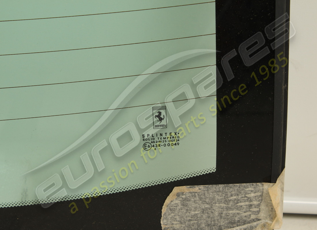 neues ferrari heckfensterglas. teilenummer 66855800 (2)