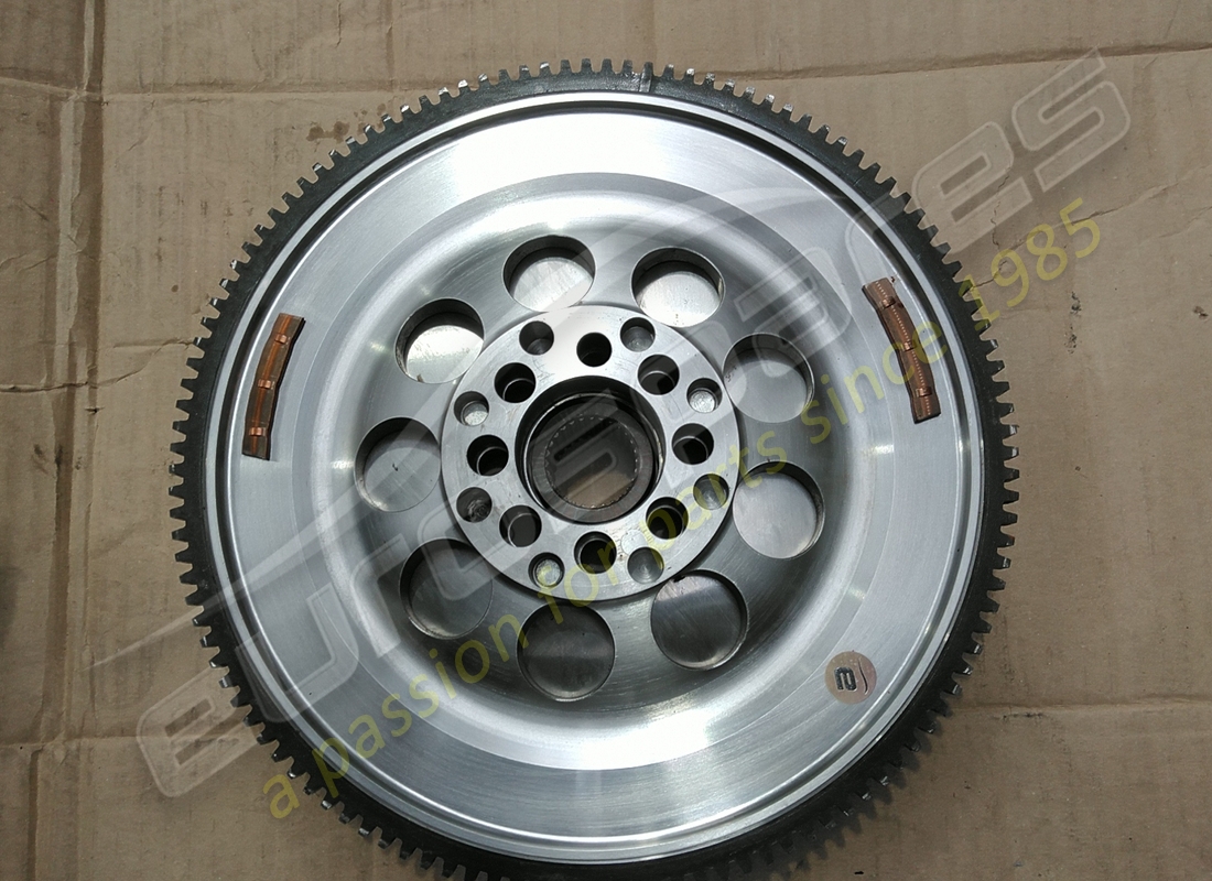 gebrauchtes ferrari motorschwungrad. teilenummer 340464 (2)