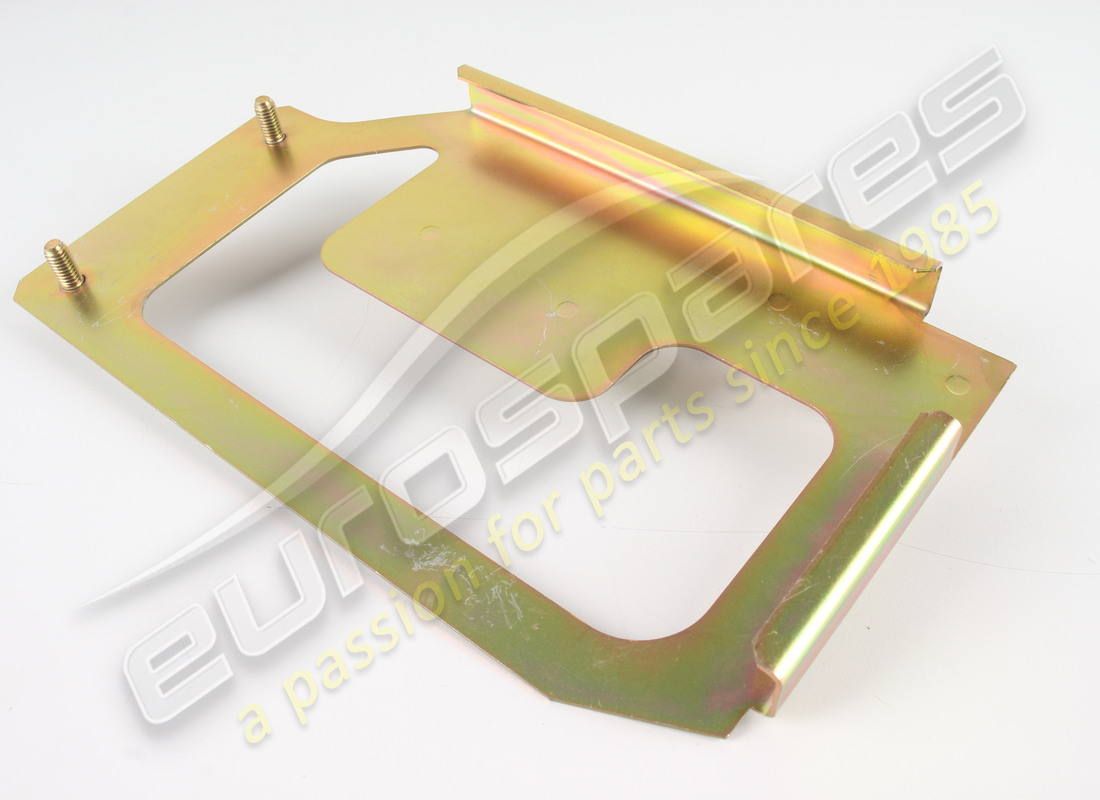 NEU MASERATI KOMPLETT F1 GETRIEBE-ECU-HALTERUNG. TEILENUMMER 186716 (3) neu maserati komplett f1 getriebe-ecu-halterung. teilenummer 186716 (3)