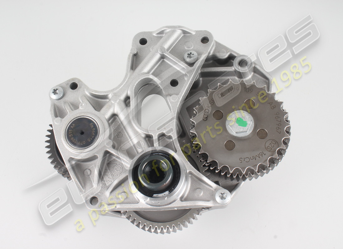 neue unterstützungsplatte lamborghini. teilenummer 07l109359g (1)