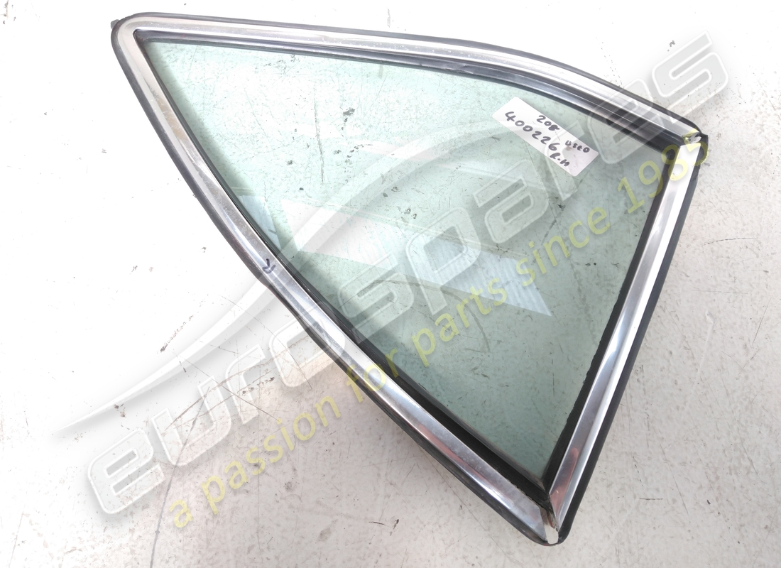 neu ferrari rechtes hinteres teillichtglas, klar. teilenummer 400226 (1)