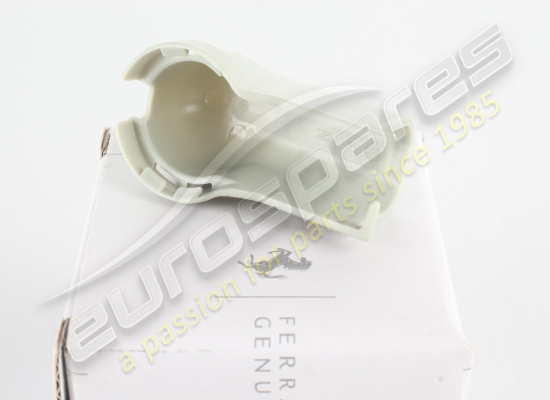 neuer ferrari-schutzstiefel. teilenummer 154803 (2)