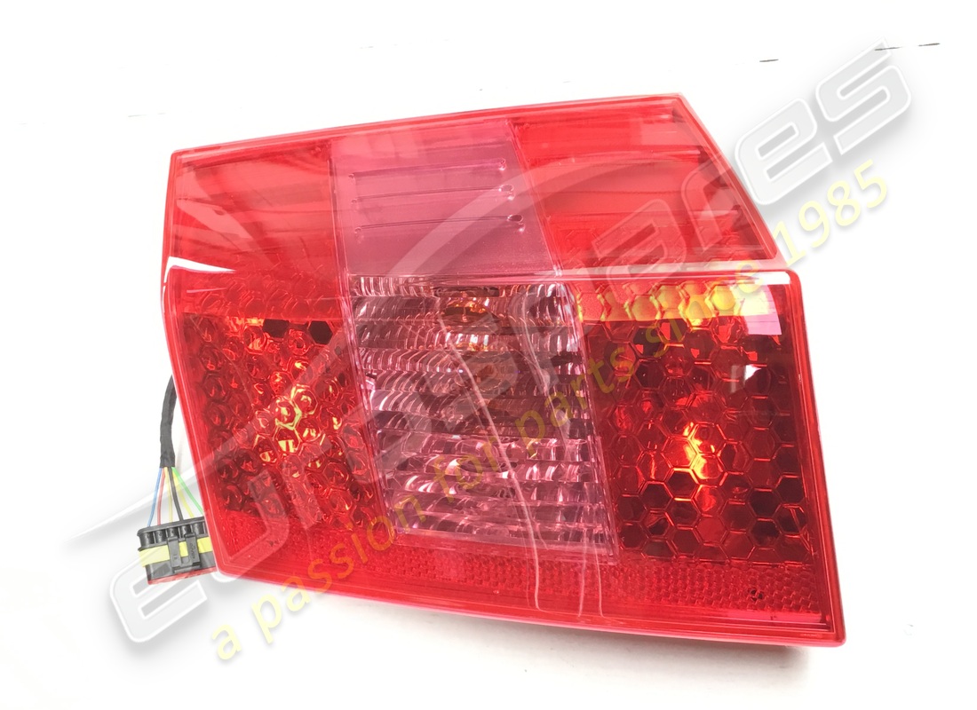 neue lamborghini linke heckleuchte. teilenummer 400945095h (1)