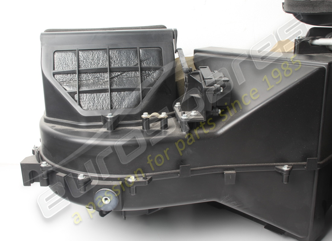 gebrauchtes maserati komplettes klimaanlagen-set. teilenummer 68462400 (2)