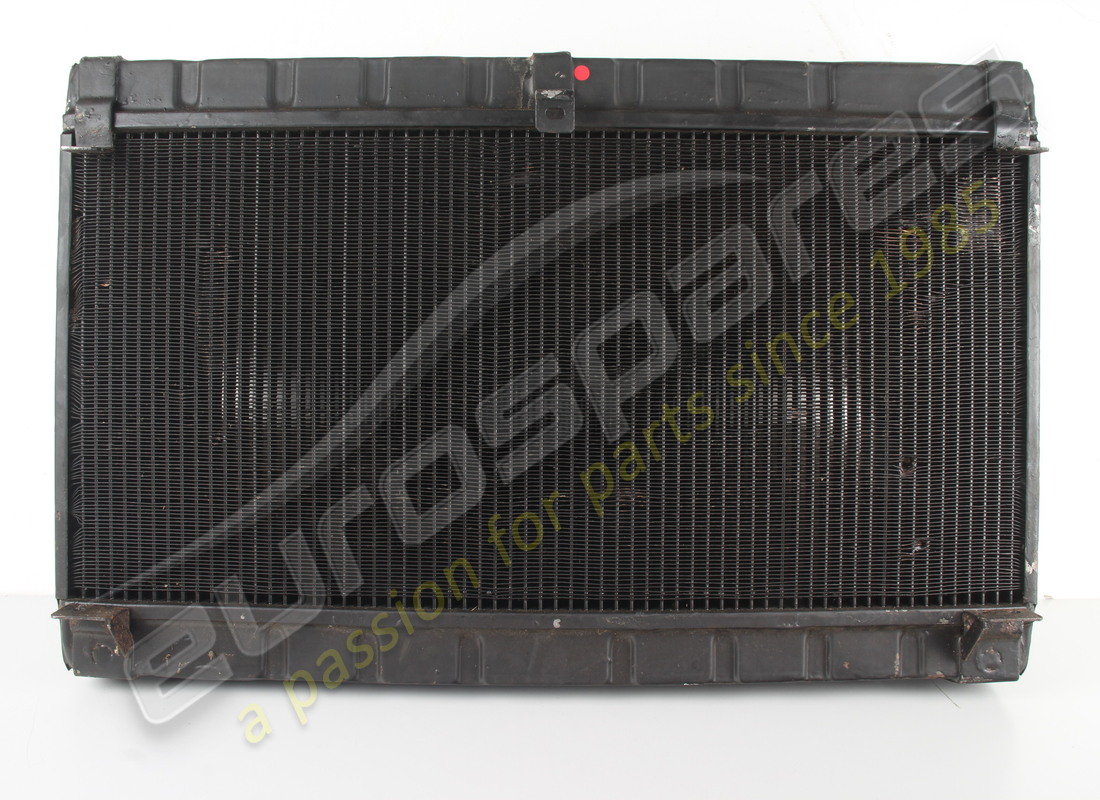 GEBRAUCHTER Ferrari WASSERKÜHLER. TEILENUMMER 107497 (1)