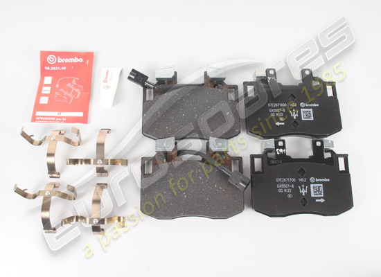 neu maserati teilenummer des vorderpolstersatzes 673011098