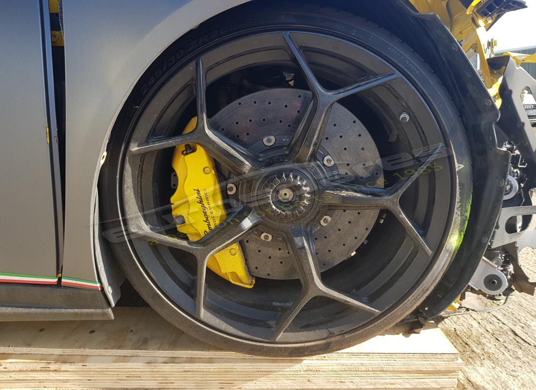 lamborghini 2018 (performante coupe) mit 0 meilen, wird für die demontage vorbereitet #19