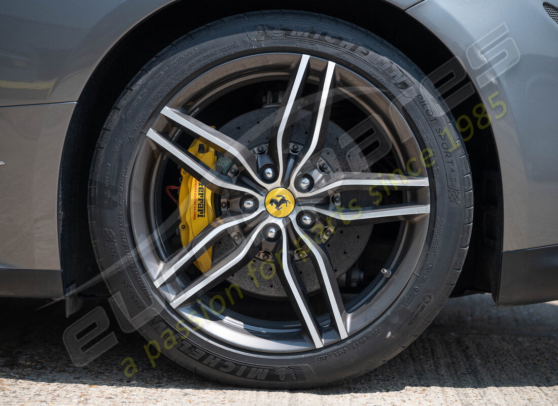 ferrari ff (europe) mit 67978 kms, wird für die demontage vorbereitet #34