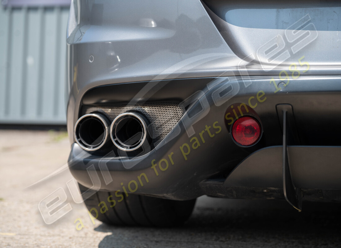 ferrari ff (europe) mit 67978 kms, wird für die demontage vorbereitet #31
