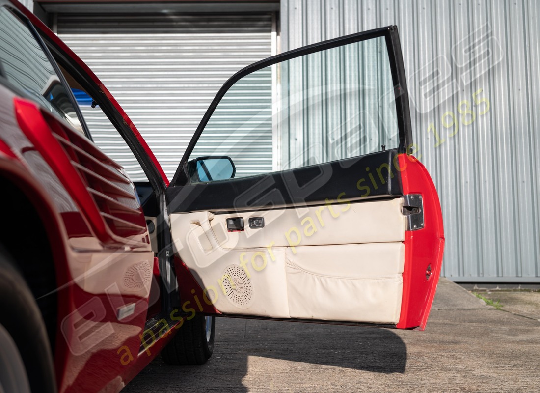 ferrari mondial 3.2 qv (1987) mit 83223, bereit zur demontage #21