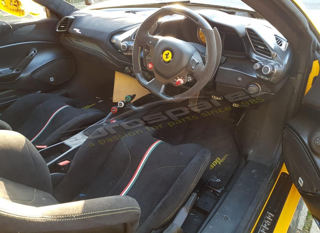 ferrari 488 pista mit 482 meilen, wird für die demontage vorbereitet #9