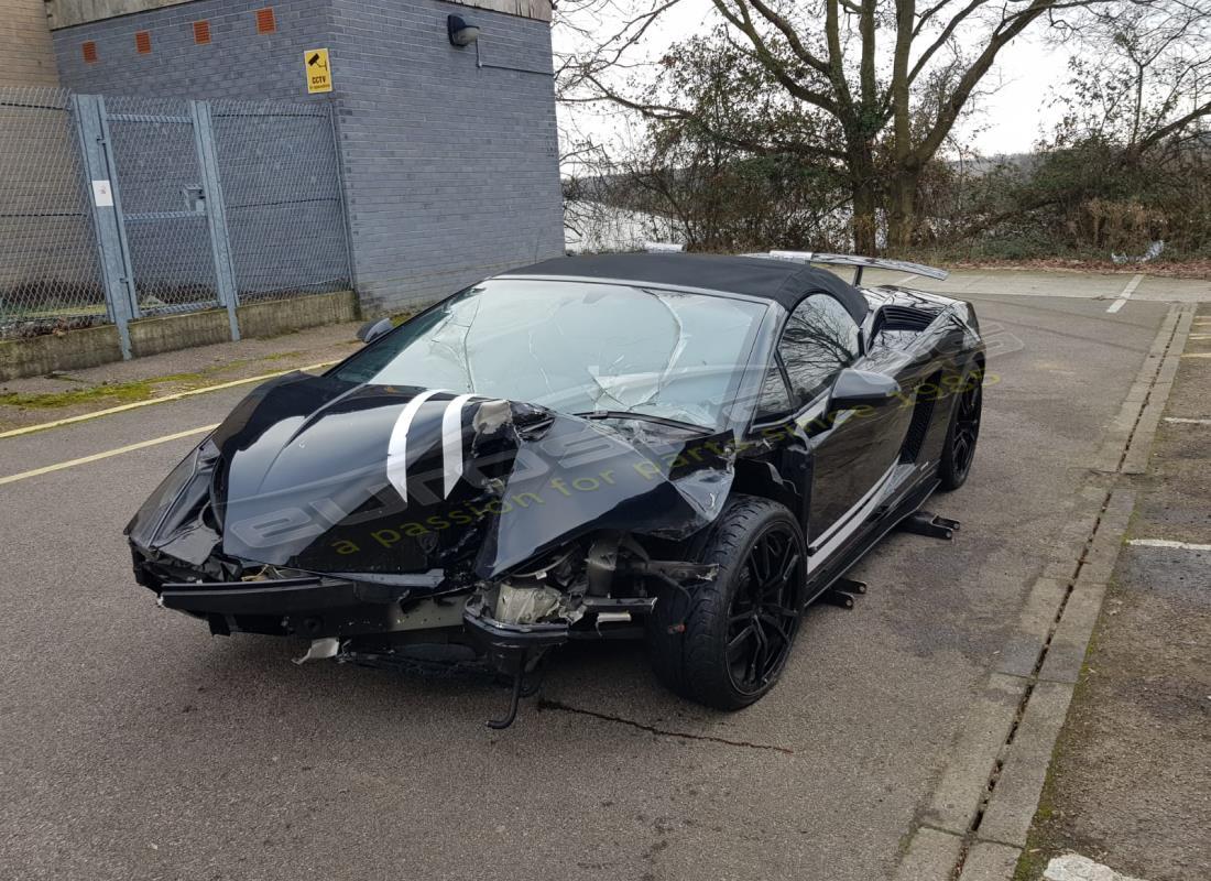 lamborghini gallardo lp570-4s perform wird für den abbau bei eurospares vorbereitet