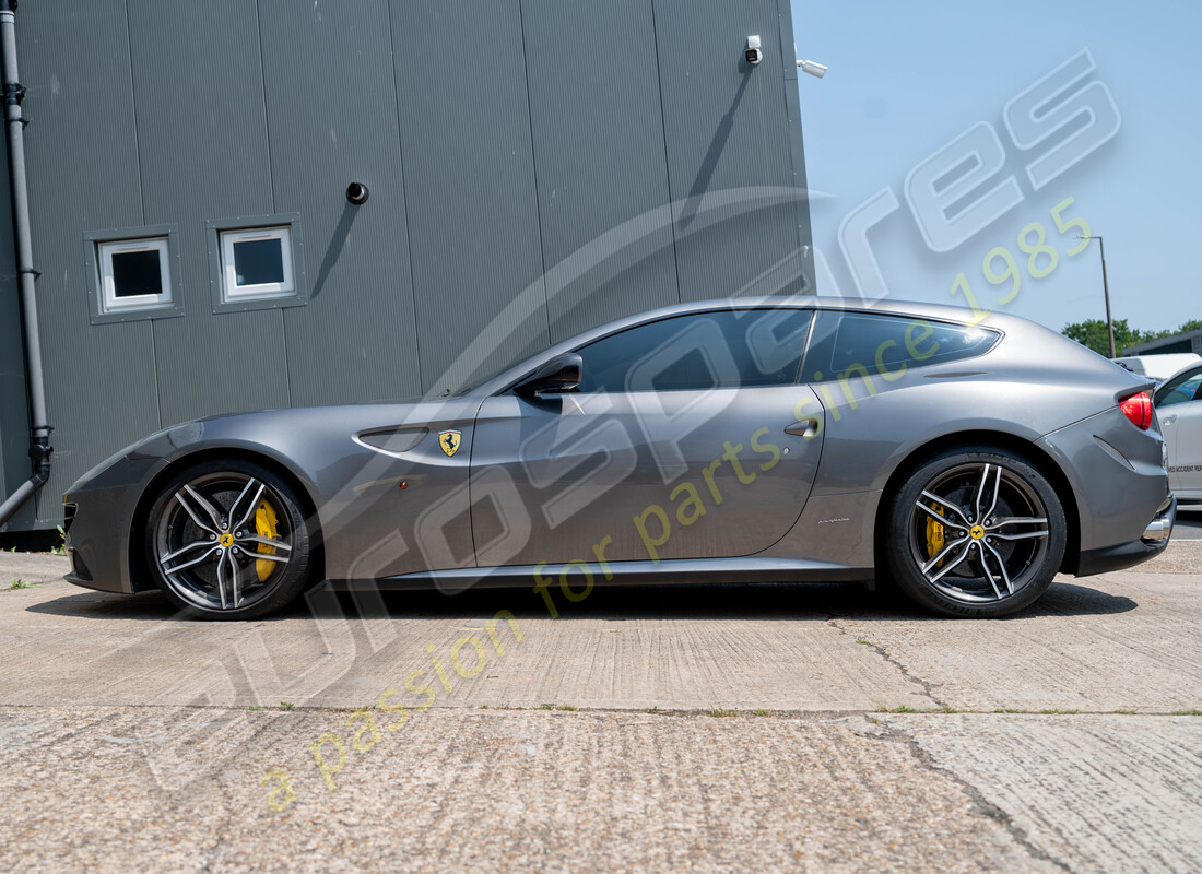 ferrari ff (europe) mit 67978 kms, wird für die demontage vorbereitet #2