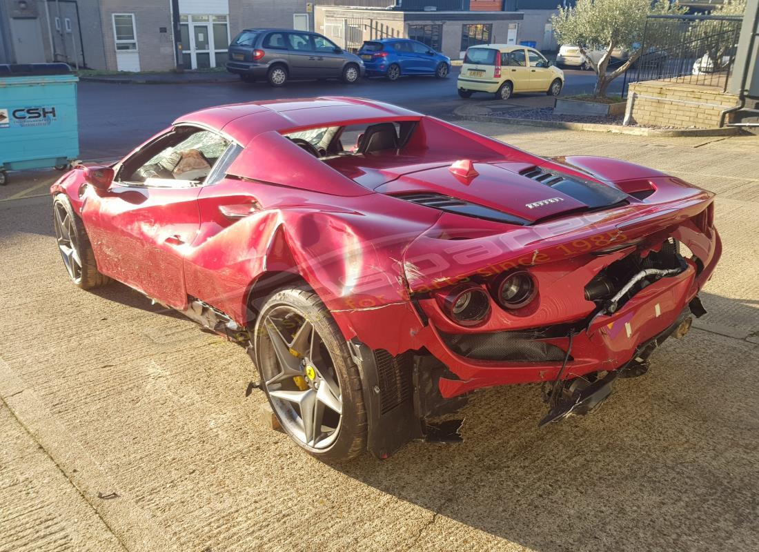 ferrari f8 spider mit 940 meilen, wird für die demontage vorbereitet #4