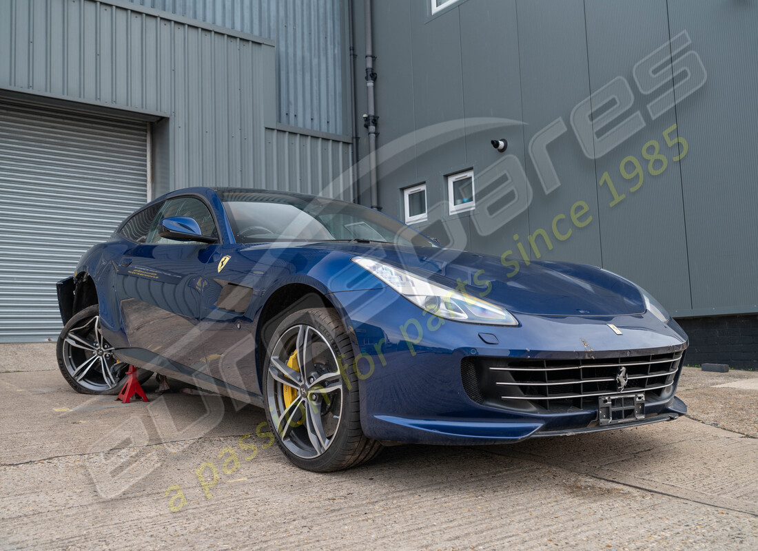 ferrari gtc4 lusso (rhd) mit tbc, wird für die demontage vorbereitet #7
