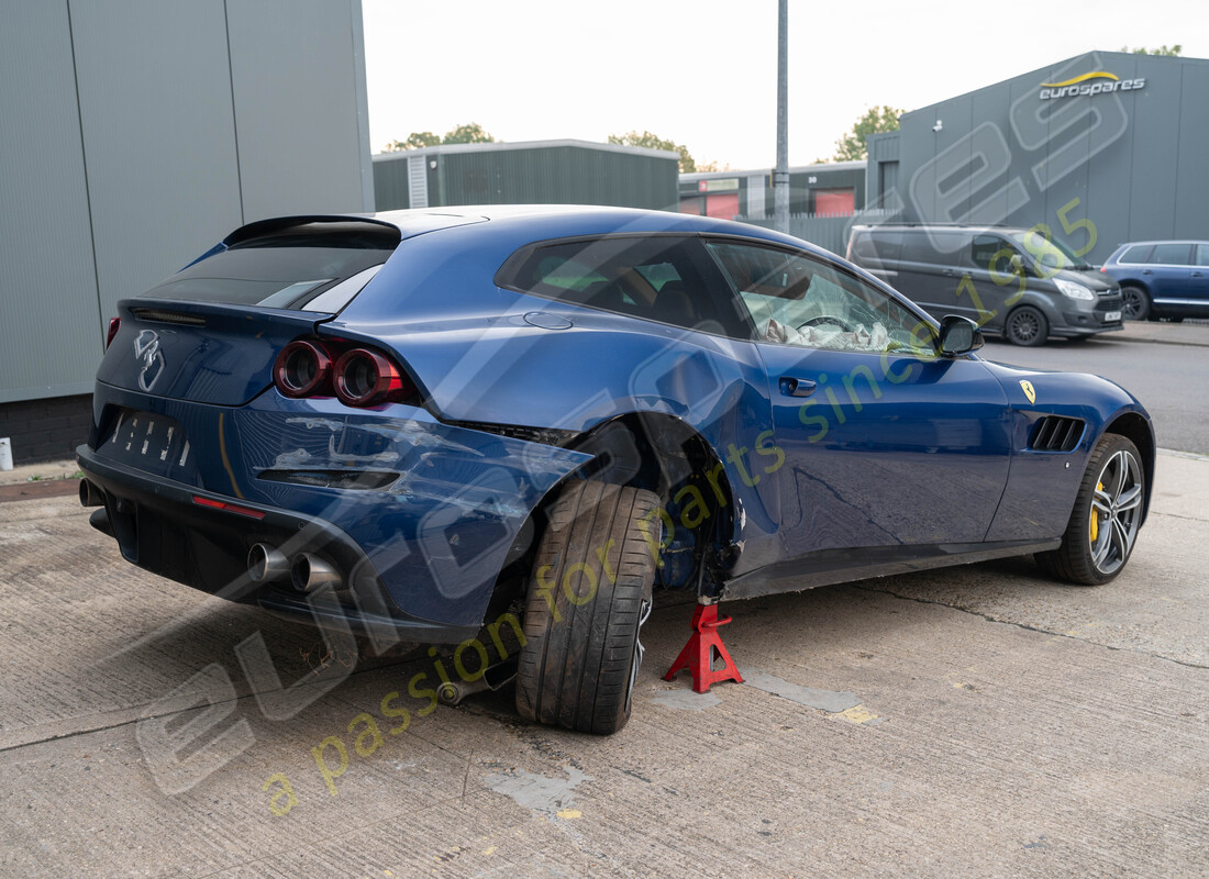 ferrari gtc4 lusso (rhd) mit tbc, wird für die demontage vorbereitet #5