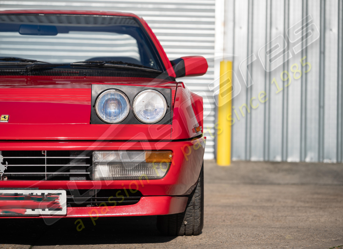 ferrari mondial 3.2 qv (1987) mit 83223, bereit zur demontage #25