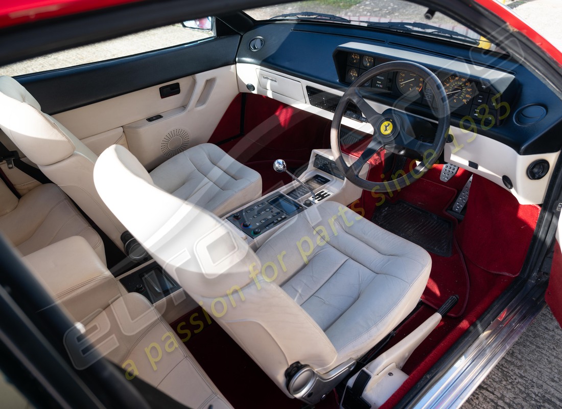 ferrari mondial 3.2 qv (1987) mit 83223, bereit zur demontage #9