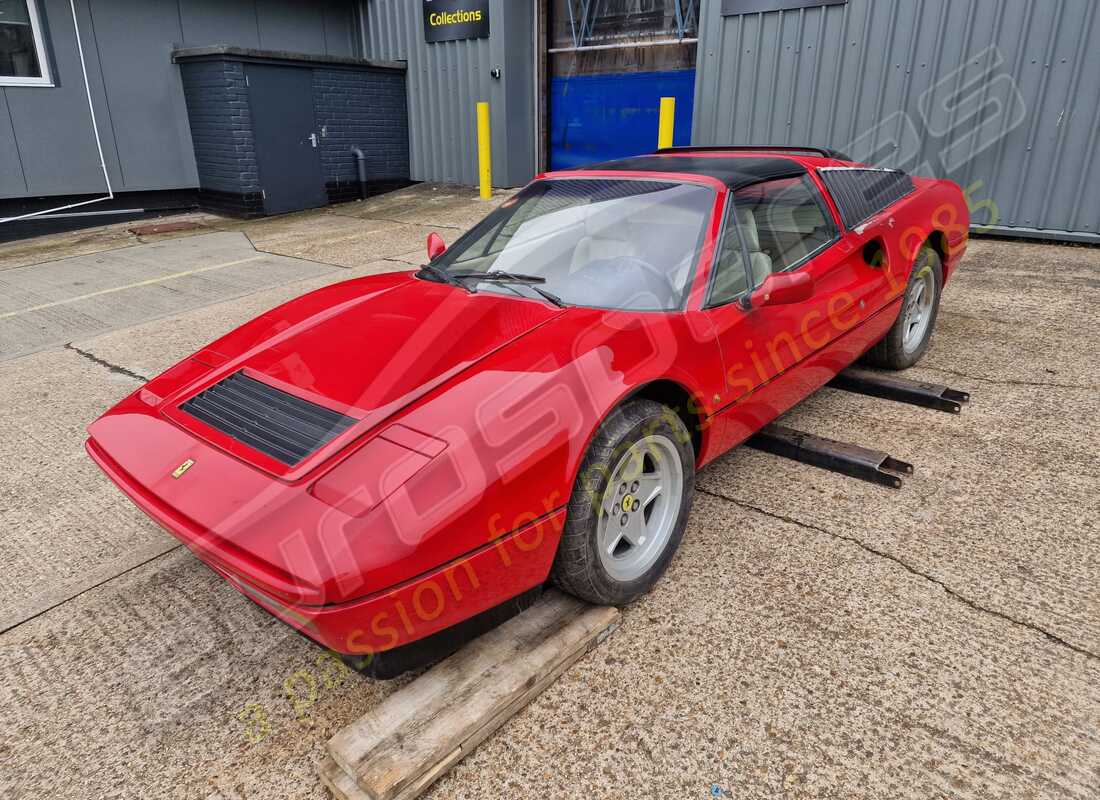 ferrari 328 (1985) mit 28,673 kilometern, vorbereitet für den abbau #1