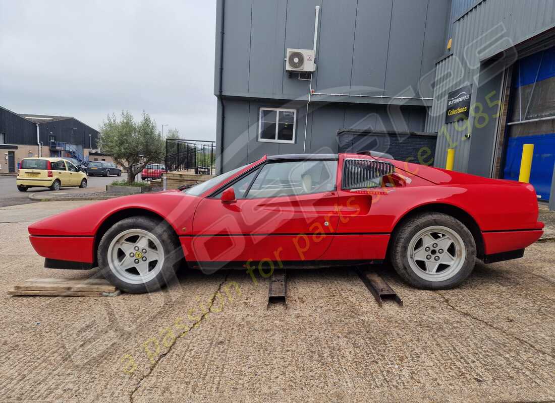 ferrari 328 (1985) mit 28,673 kilometern, vorbereitet für den abbau #2