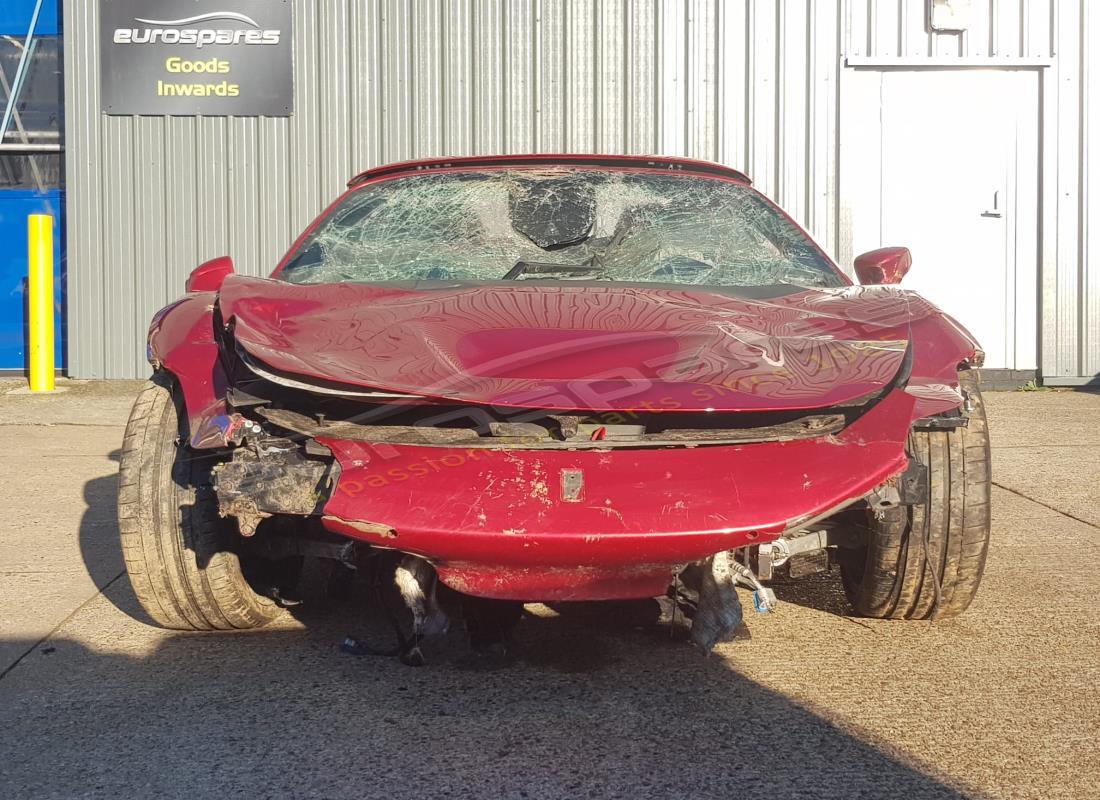 ferrari f8 spider mit 940 meilen, wird für die demontage vorbereitet #9