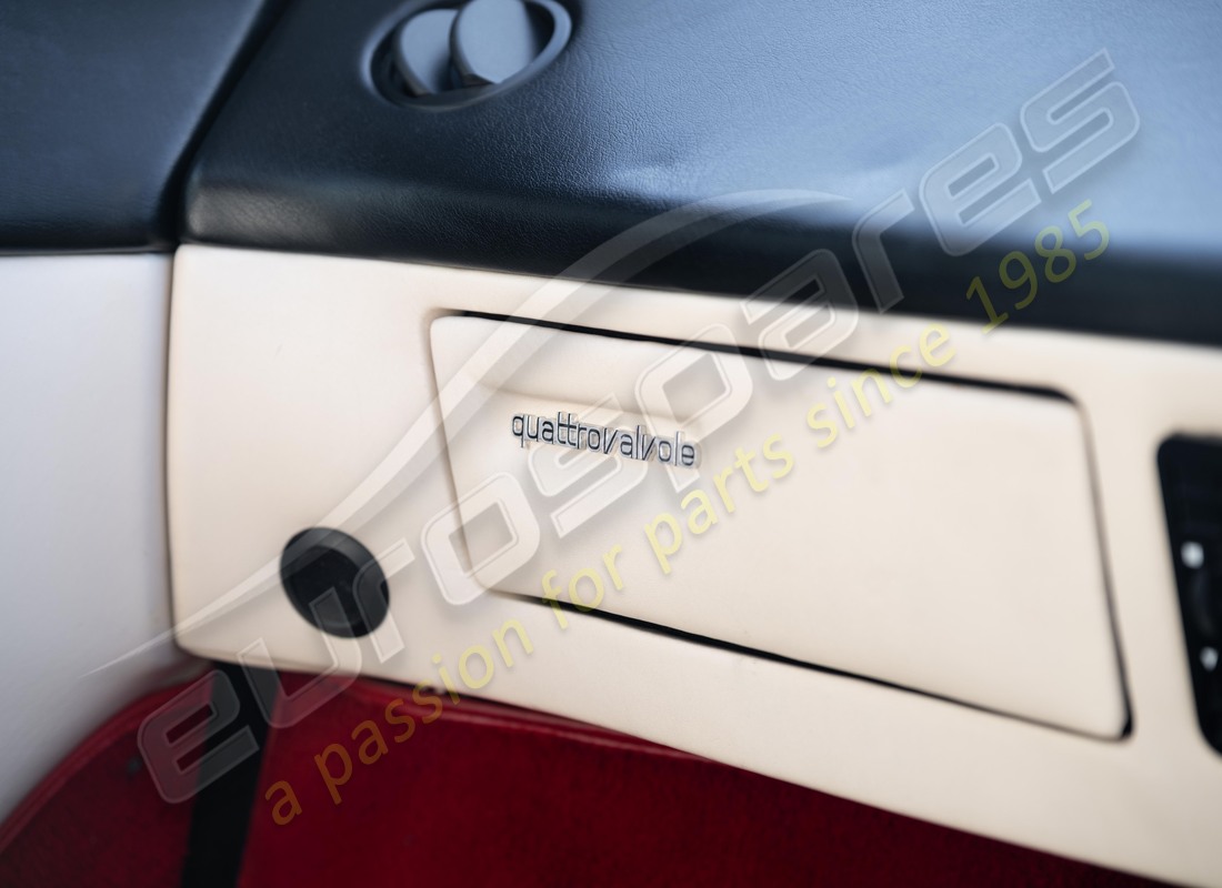 ferrari mondial 3.2 qv (1987) mit 83223, bereit zur demontage #17