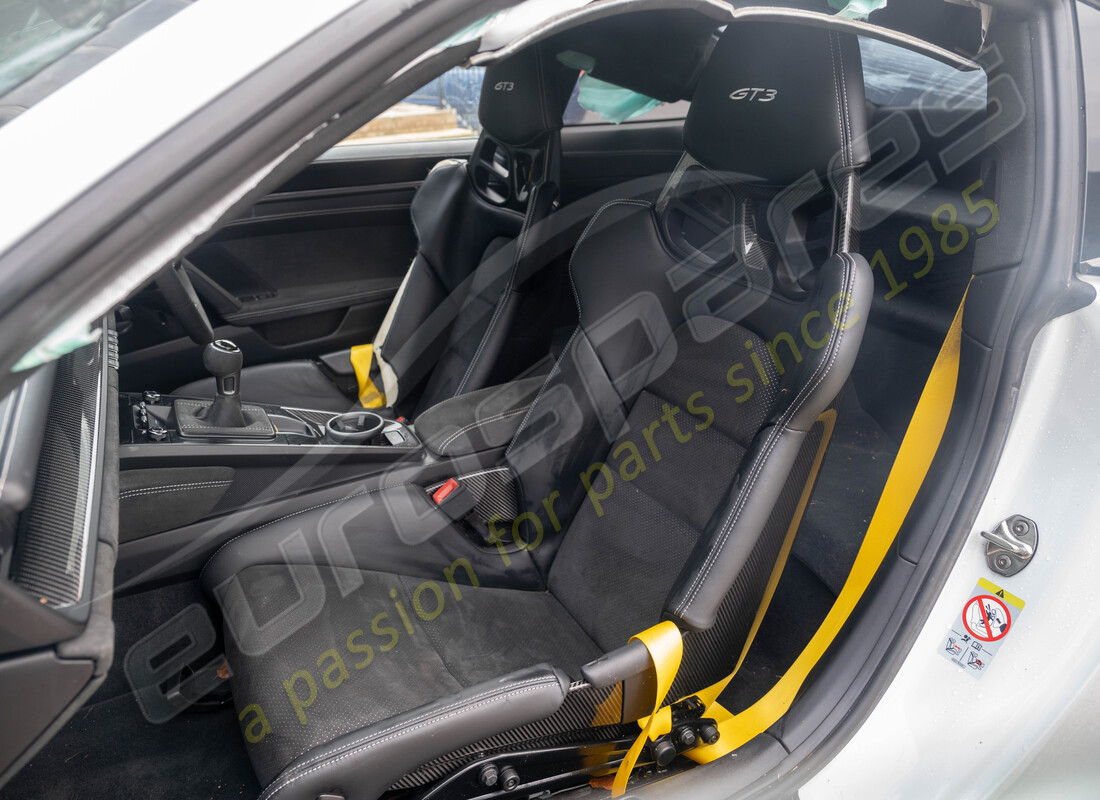 porsche 992 gt3/rs/st (2023) mit 3191 meilen, wird für die demontage vorbereitet #11