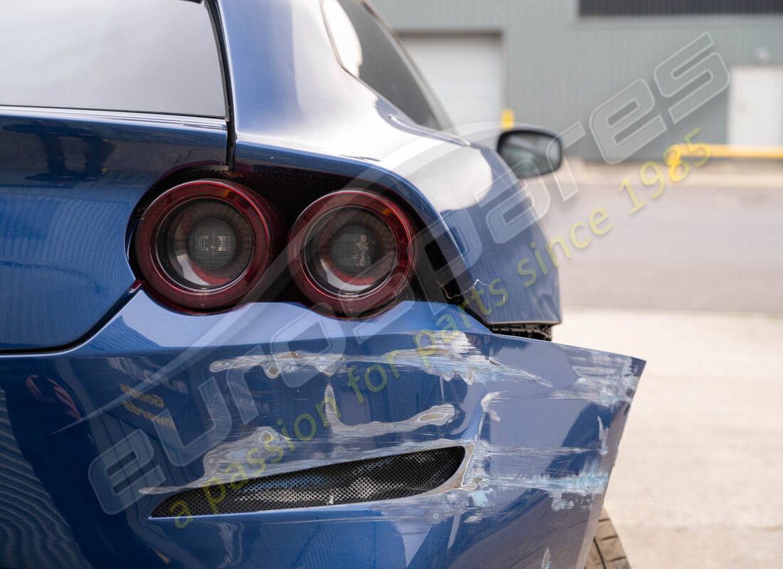ferrari gtc4 lusso (rhd) mit tbc, wird für die demontage vorbereitet #27