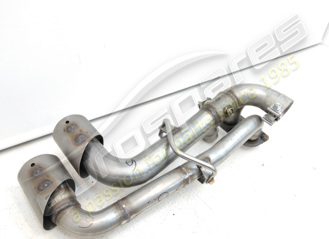 neues ferrari linkes endrohr. teilenummer 216041 (5)