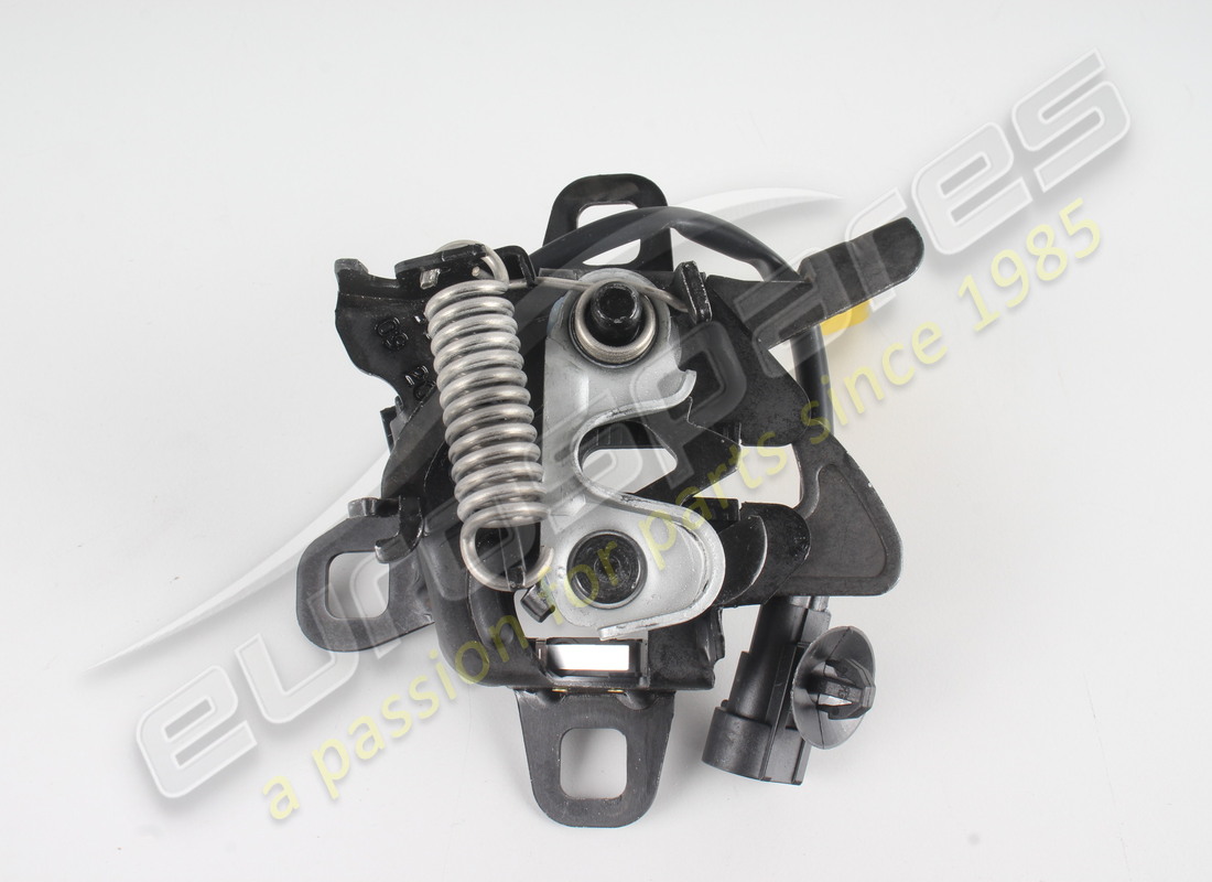 neu maserati motorhaubenschloss. teilenummer 670152937 (2)