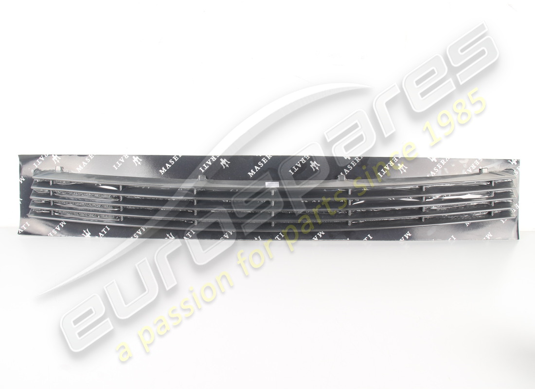 NEUER MASERATI FRONTSTOßSTANGENGRILL. TEILENUMMER 366300346 (1) neuer maserati frontstoßstangengrill. teilenummer 366300346 (1)