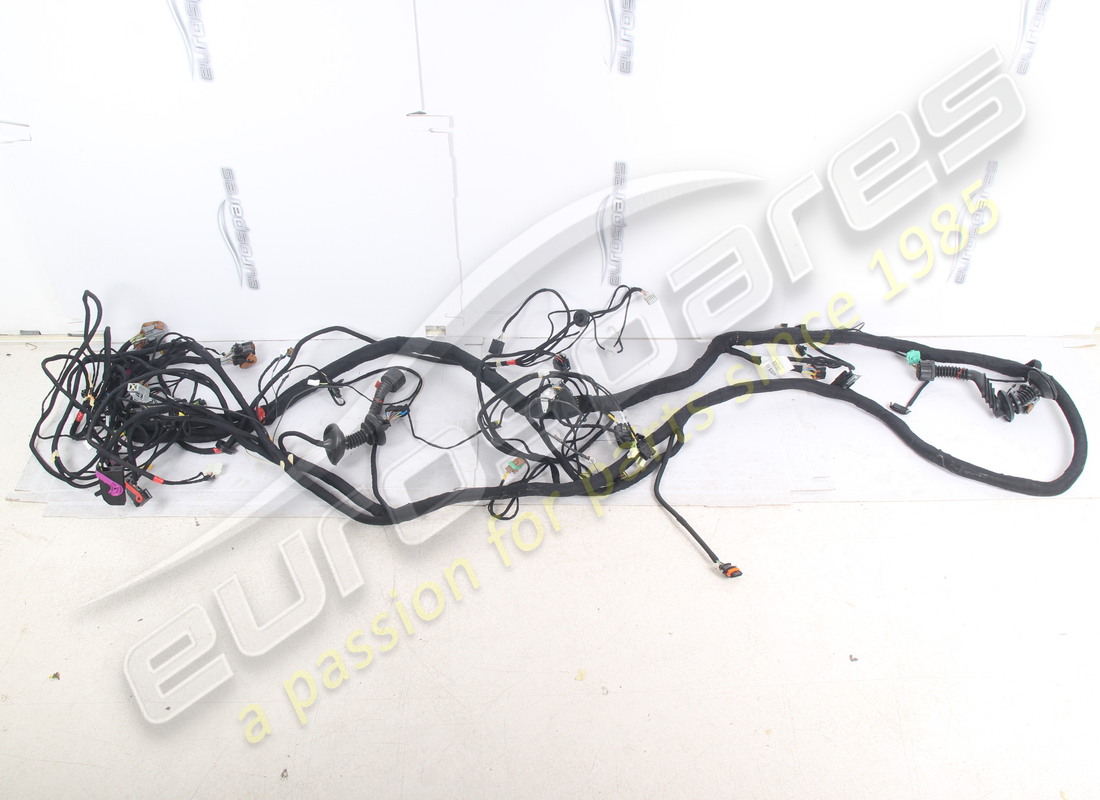 NEUES FERRARI KABEL FÜR DEN FAHRGANG. TEILENUMMER 205778 (1) neues ferrari kabel für den fahrgang. teilenummer 205778 (1)