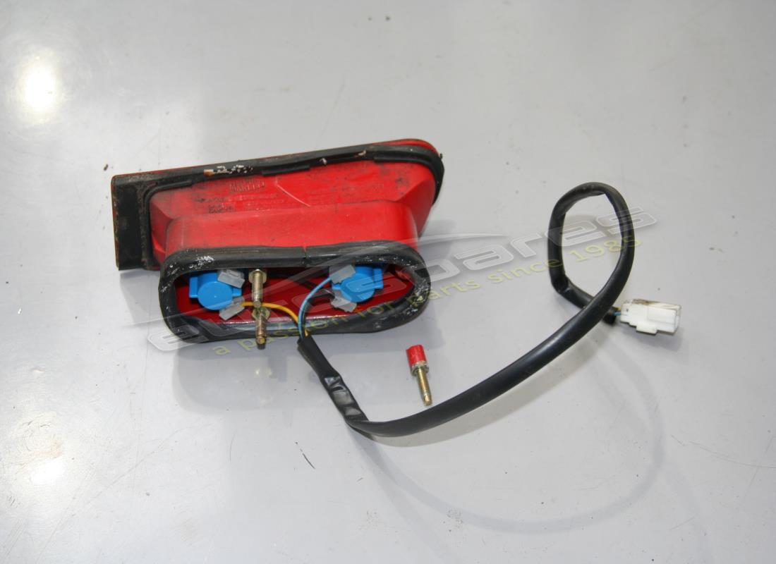 GEBRAUCHT Maserati BEWEGLICHES LINKES RÜCKLICHT 3983099 . TEILENUMMER 383100147 (1)