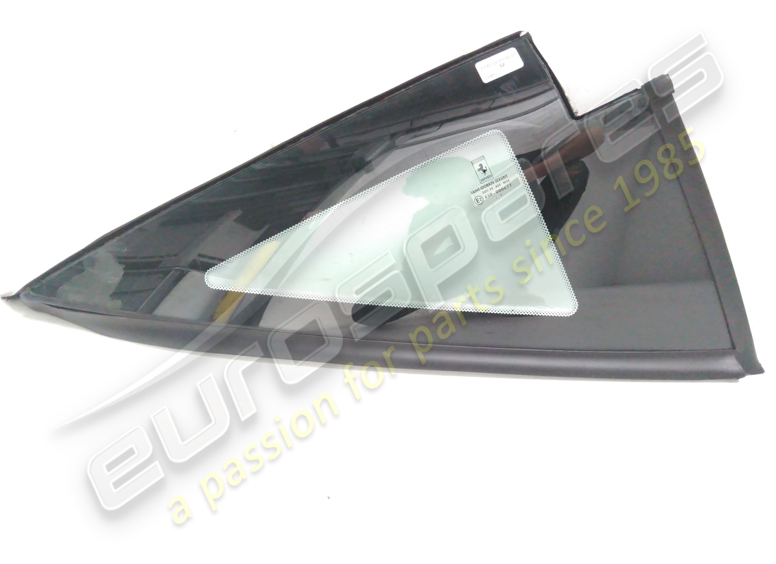 neues seitliches fenster hinten rechts ferrari. teilenummer 82321100 (1)