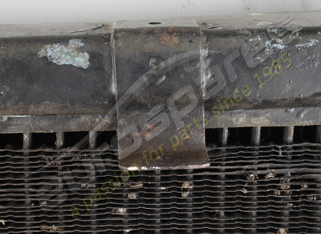 gebrauchter lamborghini wasserkühler. teilenummer 001710466 (10)
