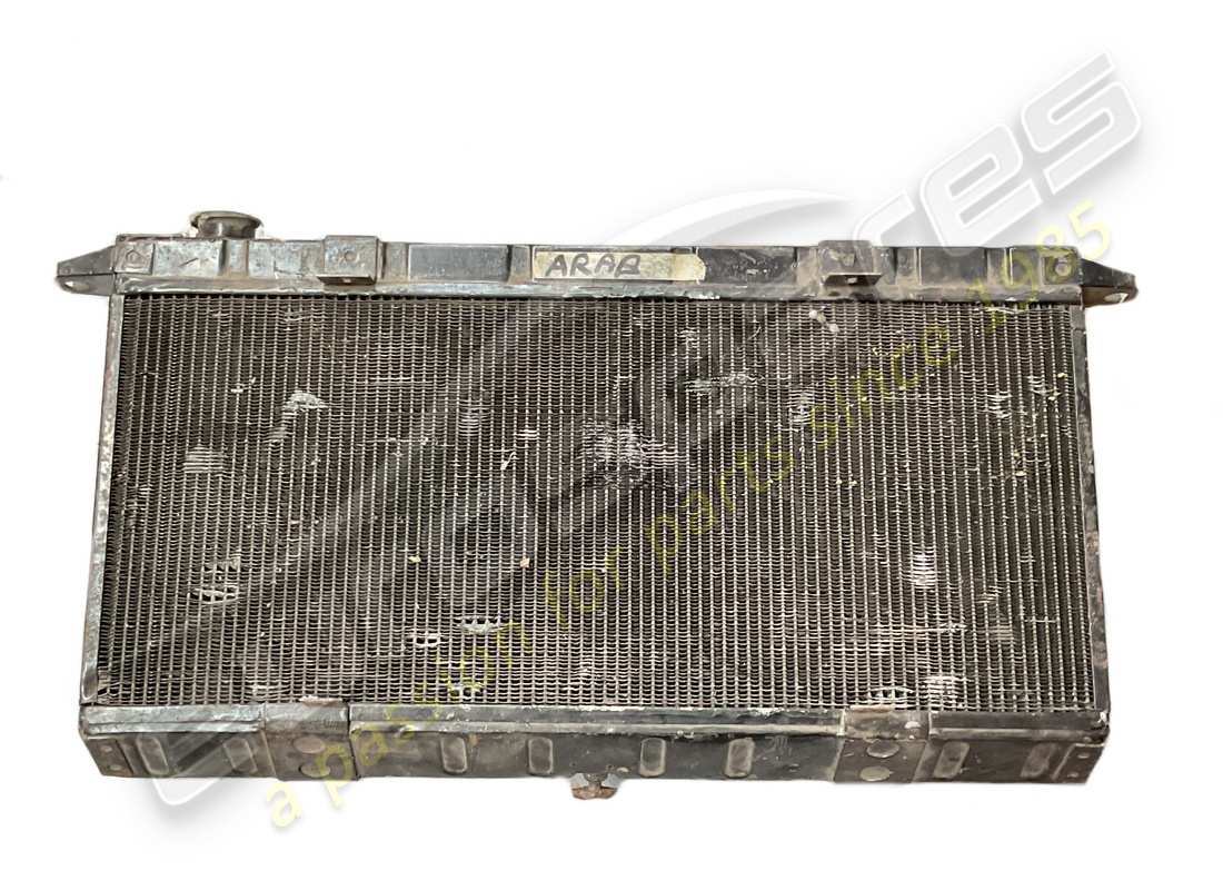 gebrauchter lamborghini wasserkühler. teilenummer 001710466 (2)