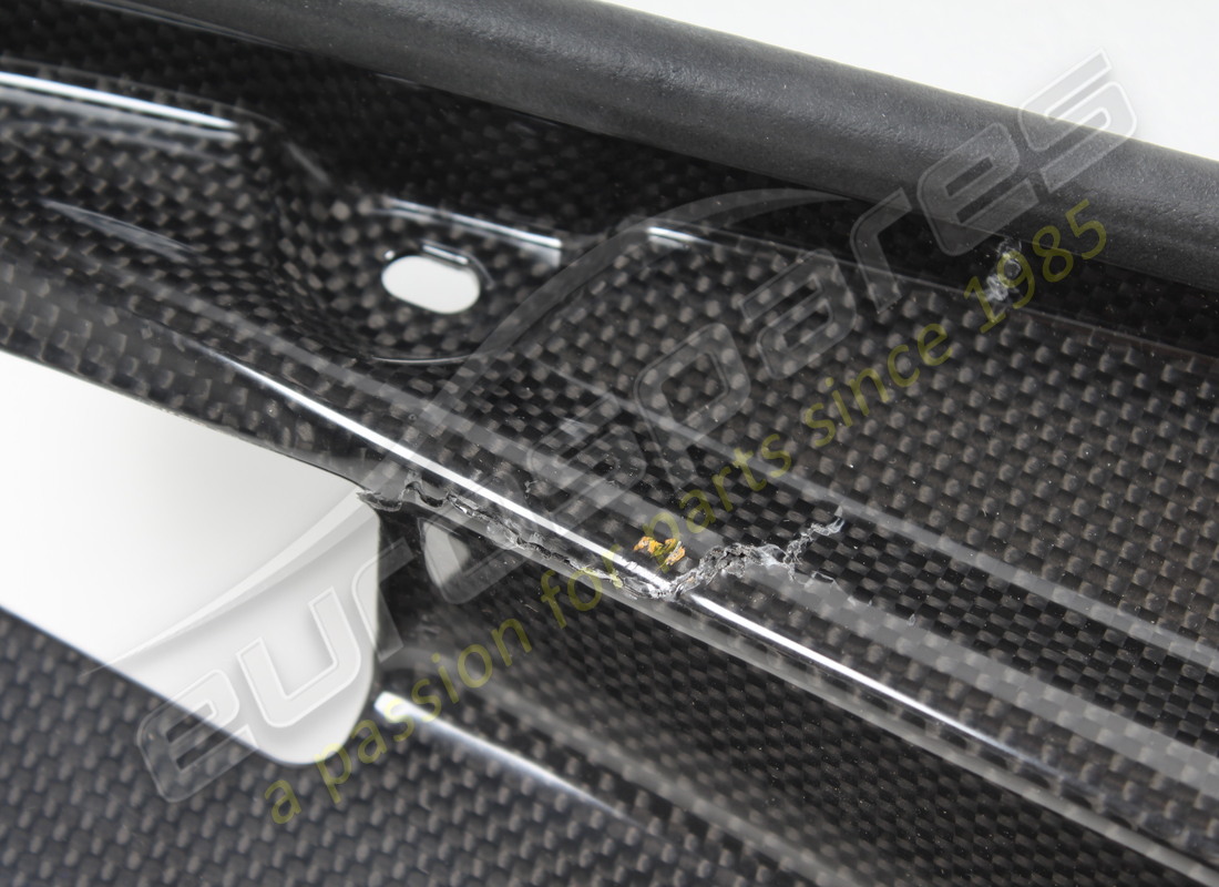 neu (andere) ferrari rh carbon lateral cosmetic s. teilenummer 83261700 (3)